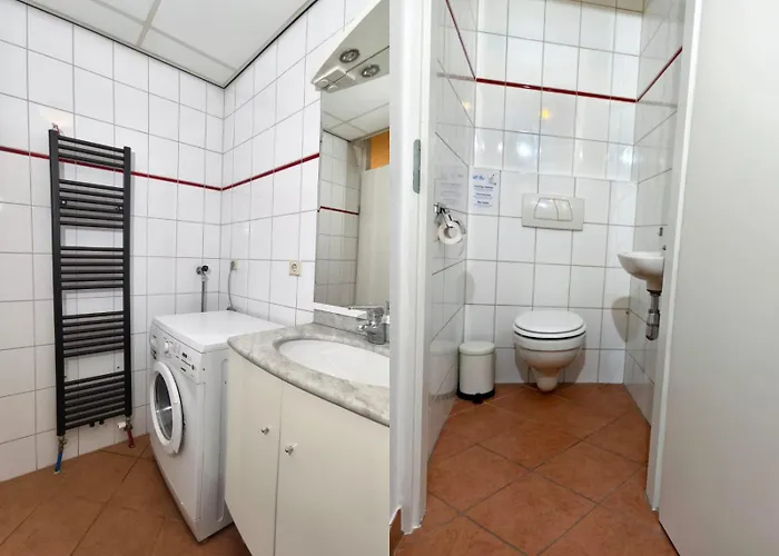 Wijde Blick 1.11 - Aan Zee Apartment *